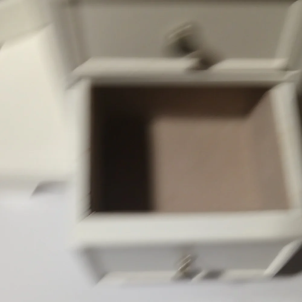 Kohl's White Jewelry Organizer with Classic Design